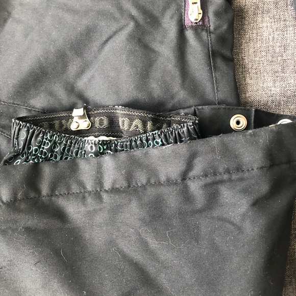 Oakley Snowboard/Ski Pants - Picture 2 of 8
